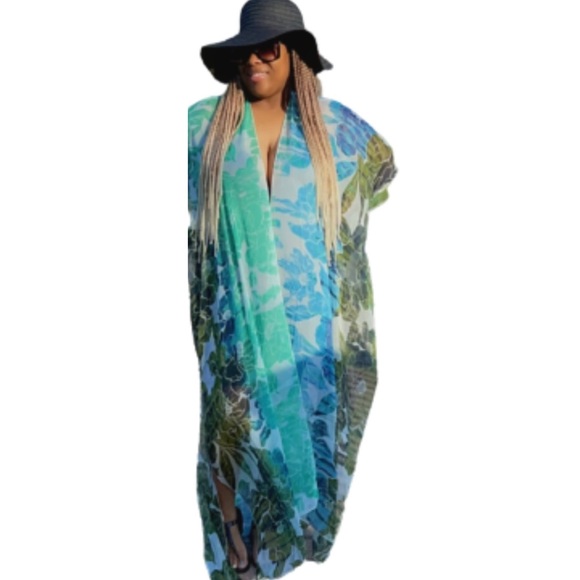 Cover-Up🌴 - Picture 3 of 6